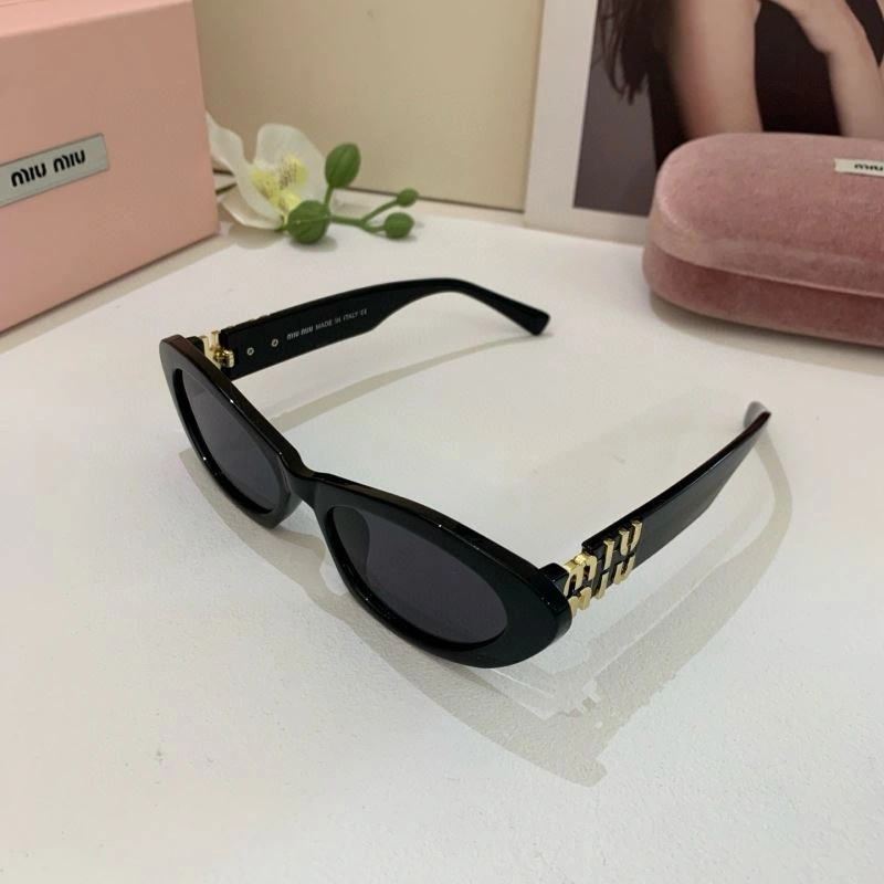 GoodFit Miu Miu Sunglasses 281485