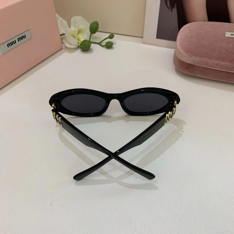 GoodFit Miu Miu Sunglasses 281485