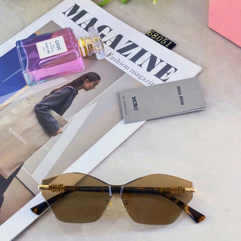 Bright Miu Miu Sunglasses 281497