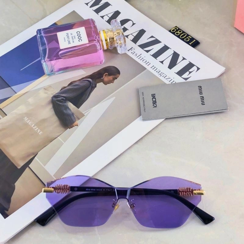 Bright Miu Miu Sunglasses 281497