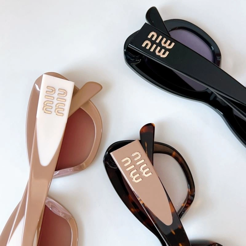 Miu Miu Sunglasses AllSeason 281504