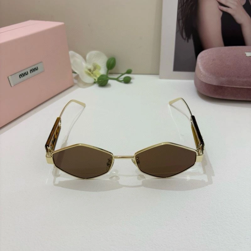 Miu Miu Sunglasses Colorful 281476