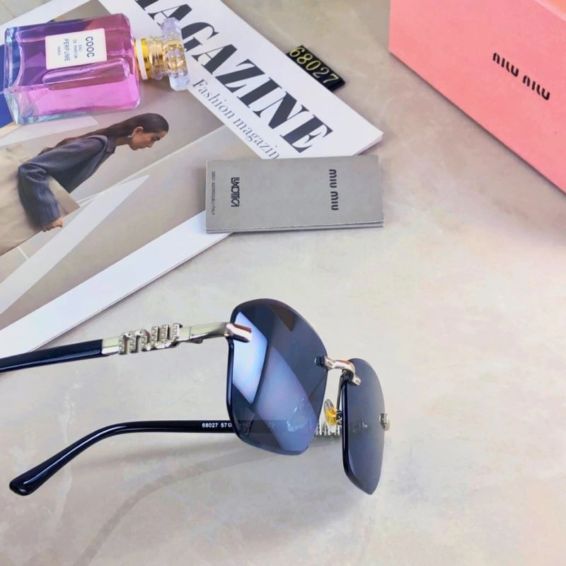 Packable Miu Miu Sunglasses 281499