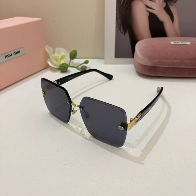 TravelReady Miu Miu Sunglasses 281475
