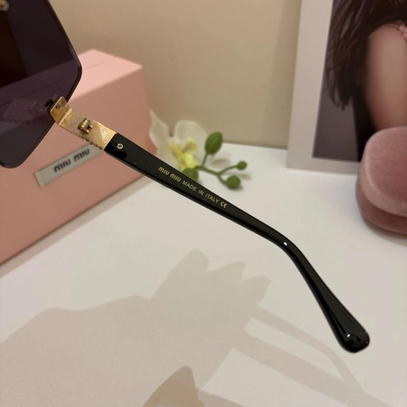 TravelReady Miu Miu Sunglasses 281475