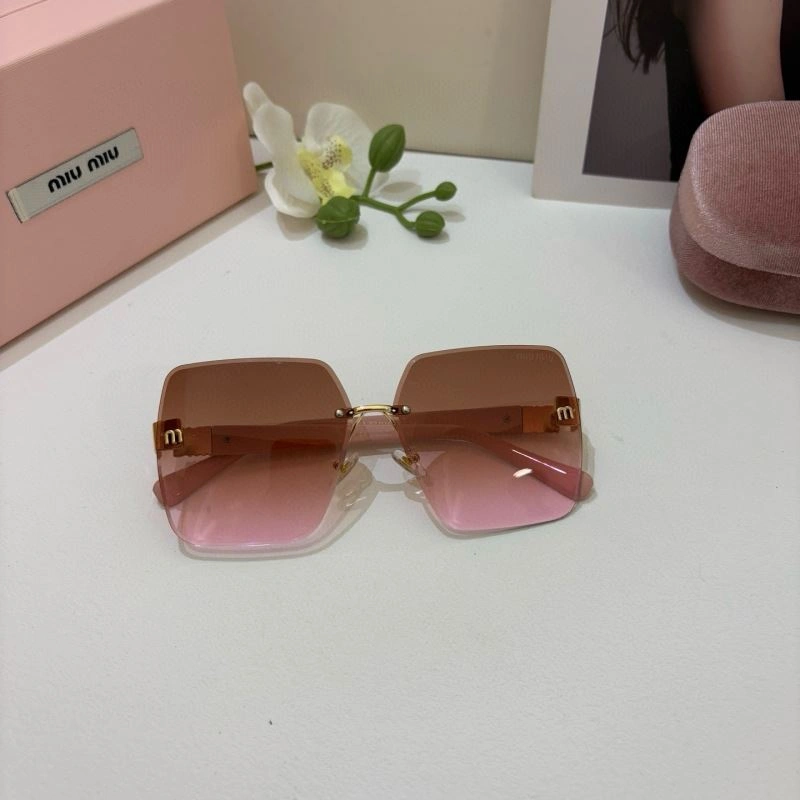 Miu Miu Sunglasses Trendy 281473