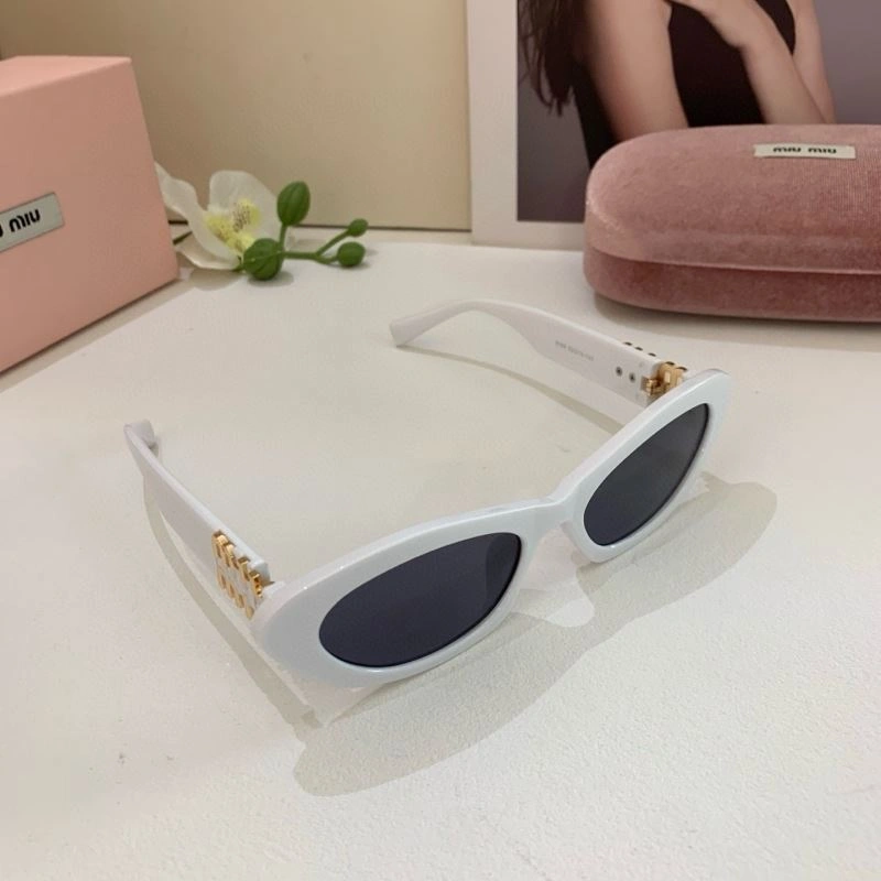 WrinkleFree Miu Miu Sunglasses 281469