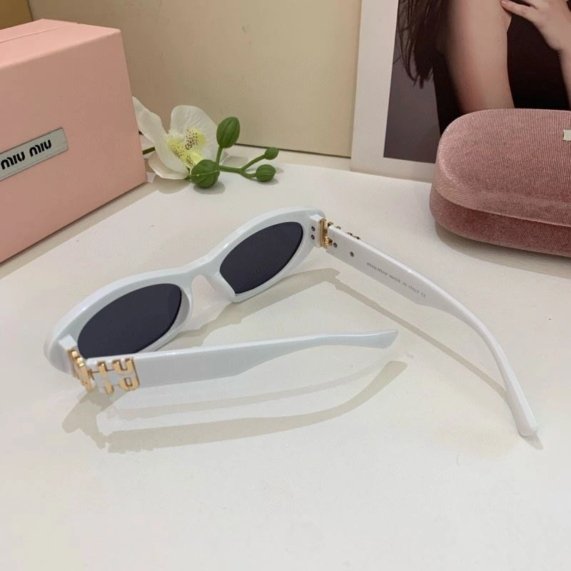WrinkleFree Miu Miu Sunglasses 281469