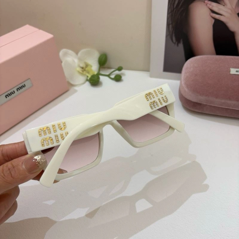 Miu Miu Sunglasses Breathable 281464