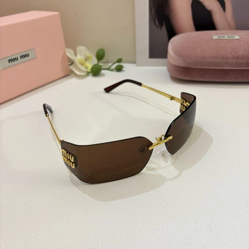 Miu Miu Sunglasses GoAnywhere 281442