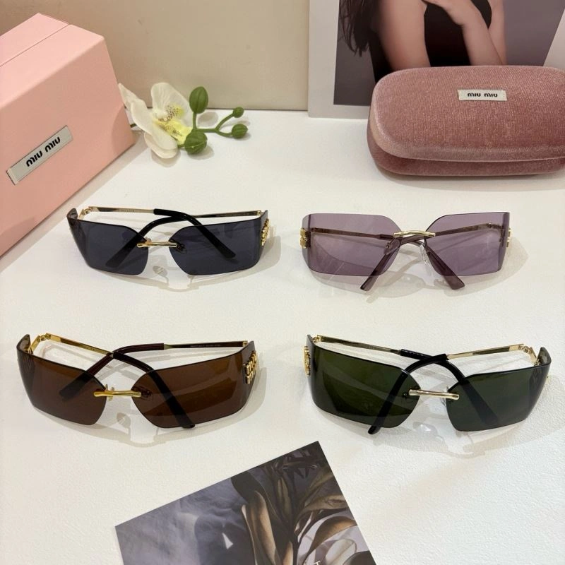 Miu Miu Sunglasses GoAnywhere 281442