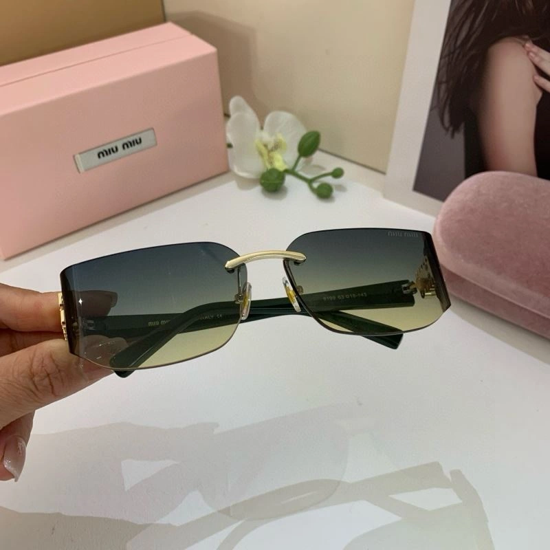UrbanStyle Miu Miu Sunglasses 281436