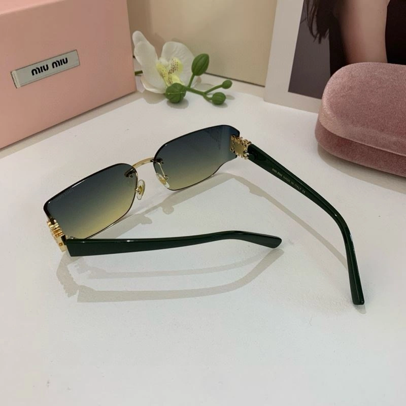 UrbanStyle Miu Miu Sunglasses 281436