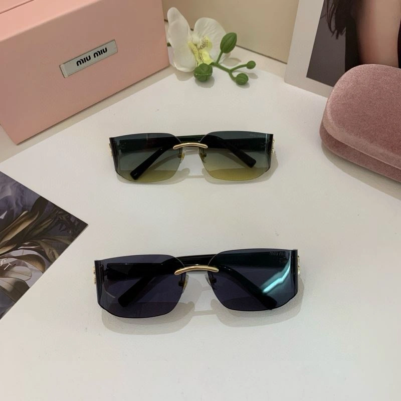 UrbanStyle Miu Miu Sunglasses 281436