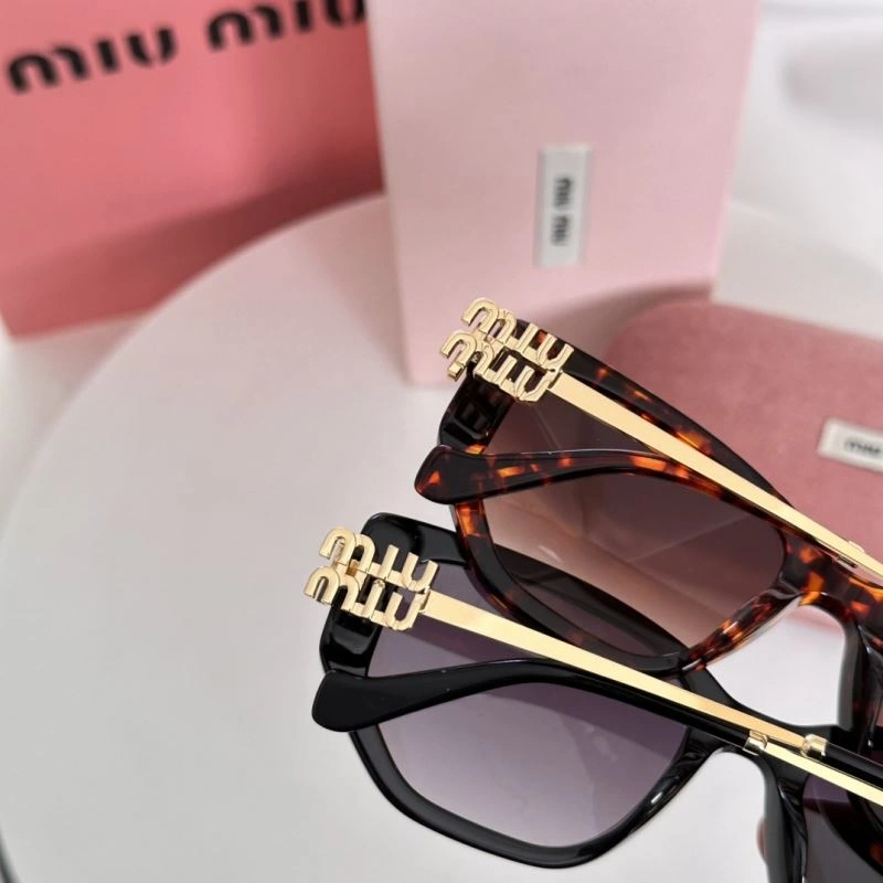 Miu Miu Sunglasses Youthful 281447