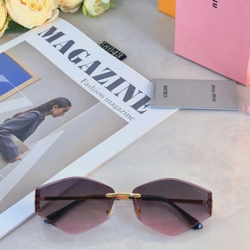 Efficient Miu Miu Sunglasses 281458