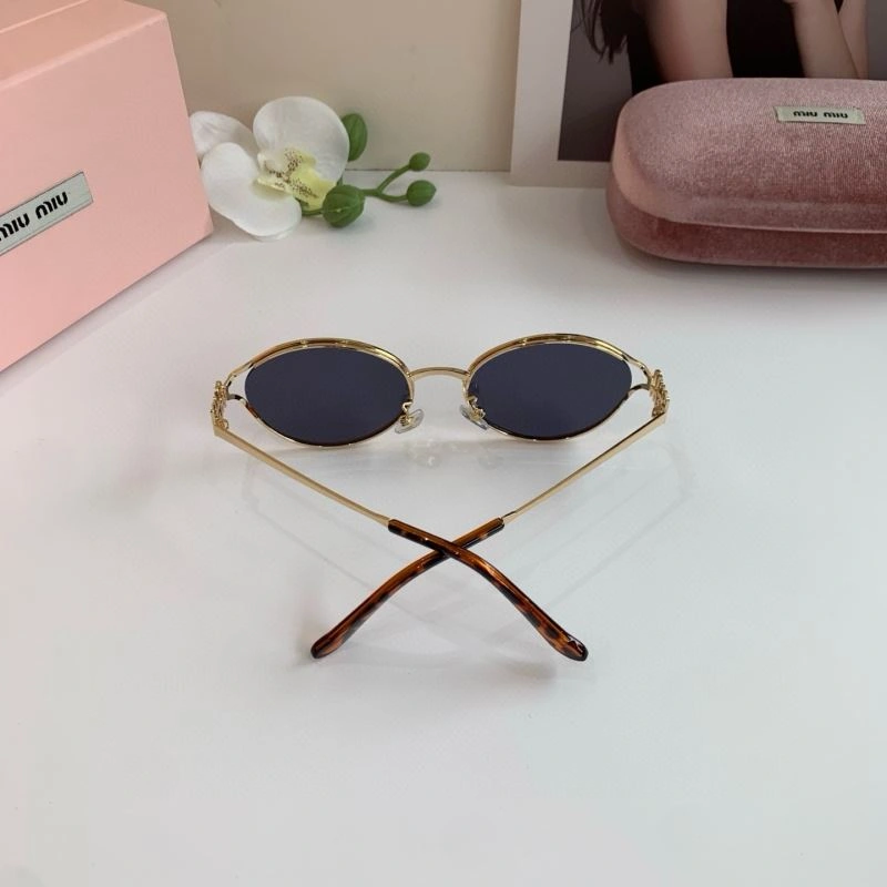 Miu Miu Sunglasses Comfortable 281445