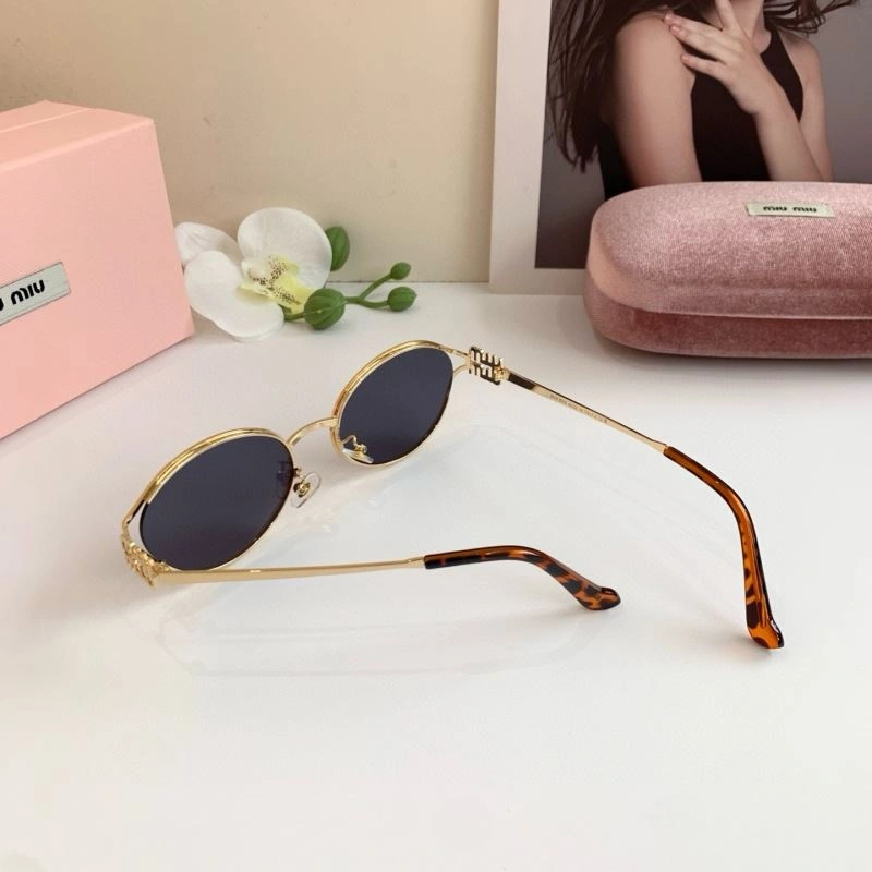 Miu Miu Sunglasses Comfortable 281445