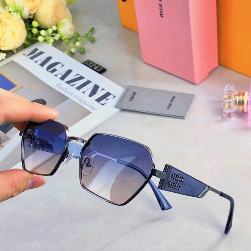 FastDry Miu Miu Sunglasses 281456