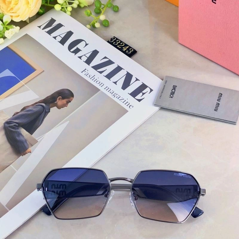 FastDry Miu Miu Sunglasses 281456