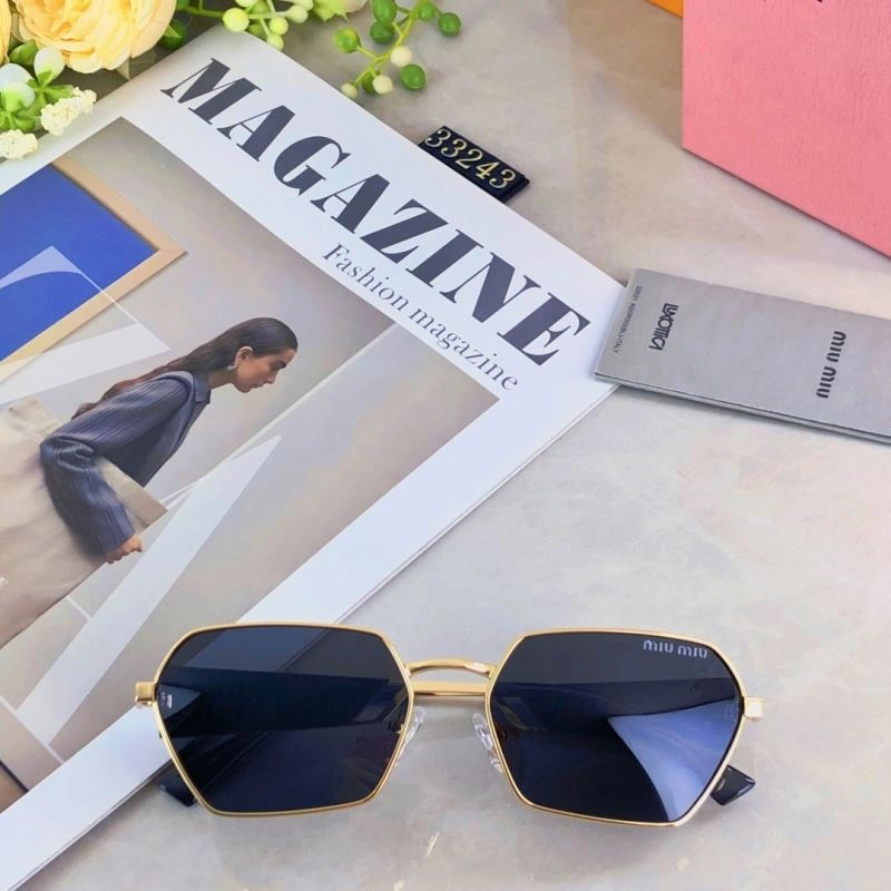 FastDry Miu Miu Sunglasses 281456
