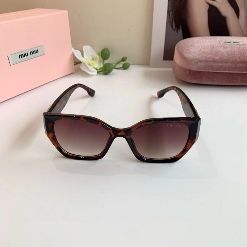 Miu Miu Sunglasses Sporty 281451