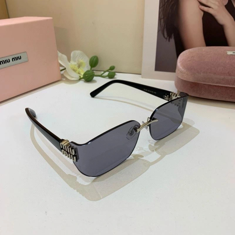 Miu Miu Sunglasses Contemporary 281444