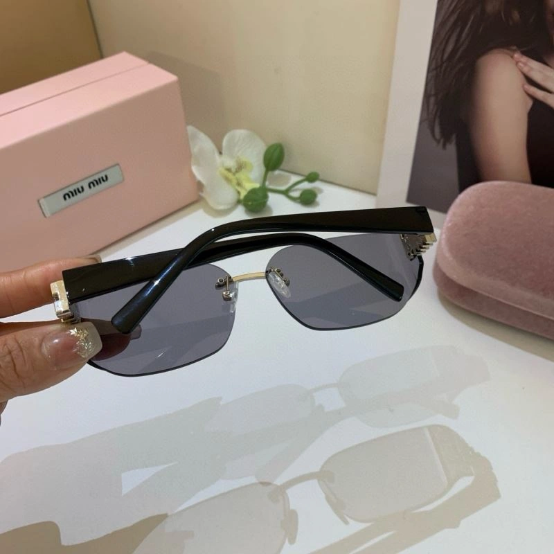 Miu Miu Sunglasses Contemporary 281444