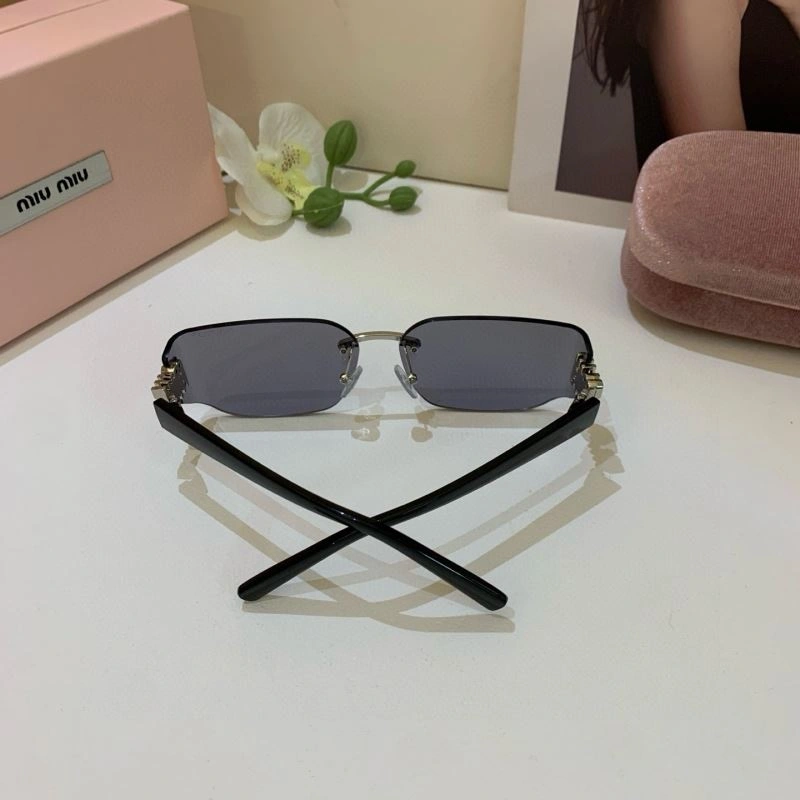 Miu Miu Sunglasses Contemporary 281444