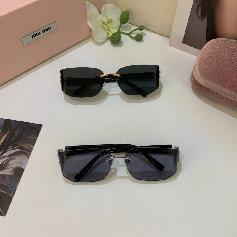 Miu Miu Sunglasses Contemporary 281444