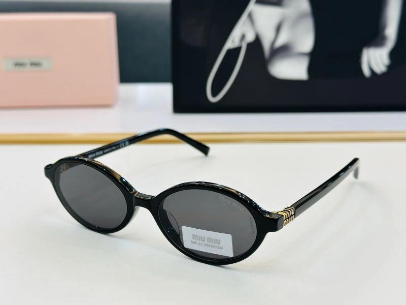 Miu Miu Sunglasses Minimalist 281430