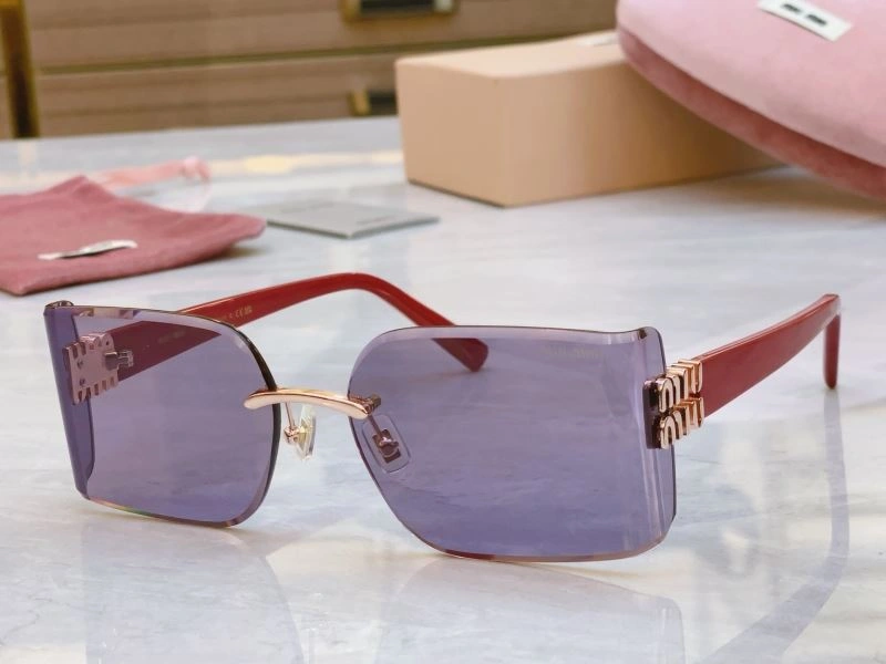 Miu Miu Sunglasses Comfortable 281419
