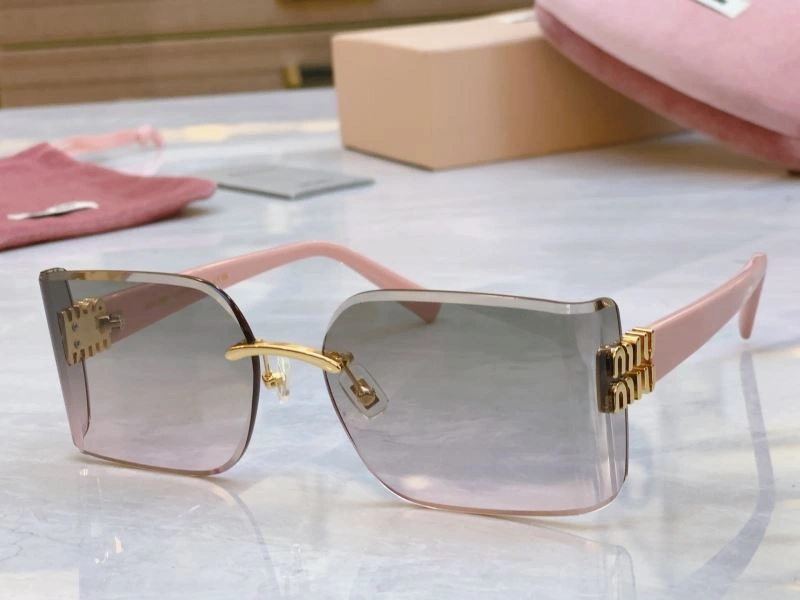 Miu Miu Sunglasses Comfortable 281419