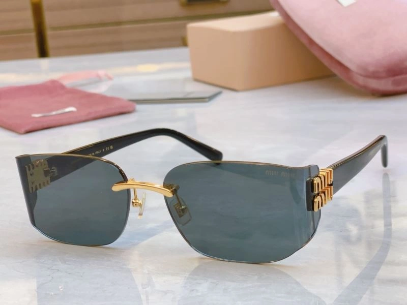 Miu Miu Sunglasses StreetReady 281400