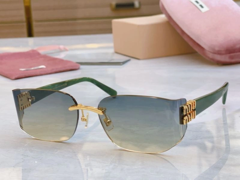 Miu Miu Sunglasses StreetReady 281400