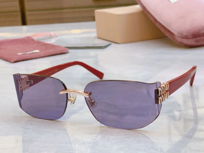 Miu Miu Sunglasses StreetReady 281400