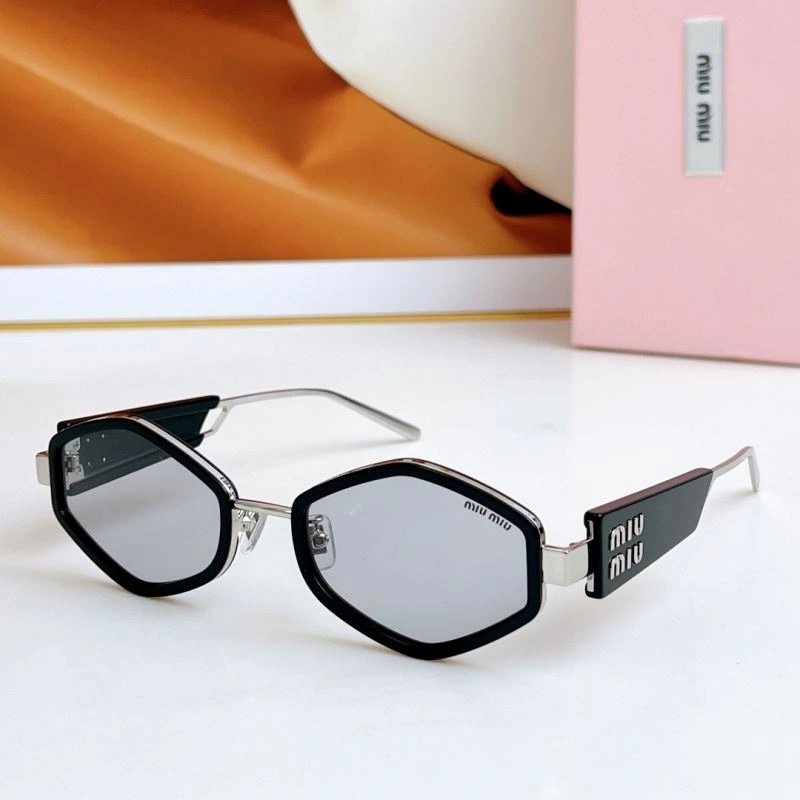 Miu Miu Sunglasses Flexible 281411