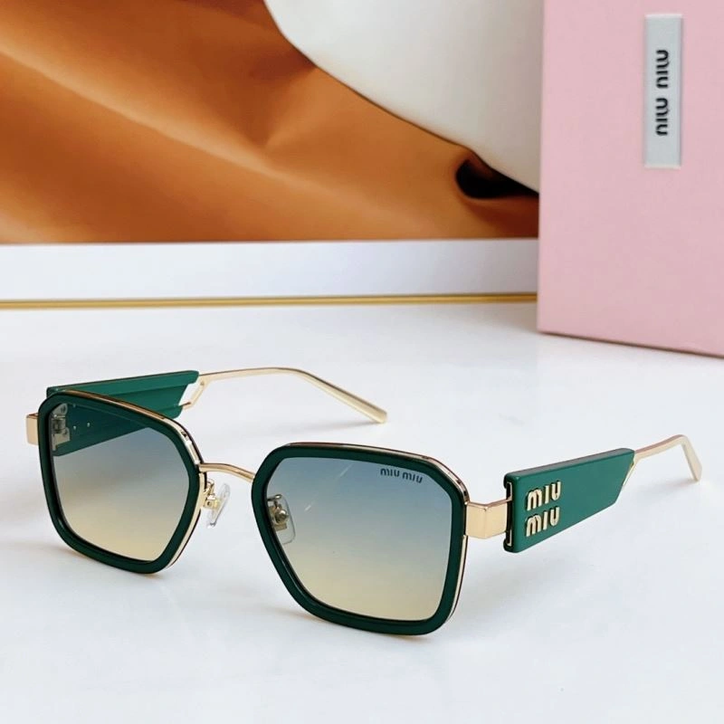 Miu Miu Sunglasses Vibrant 281418