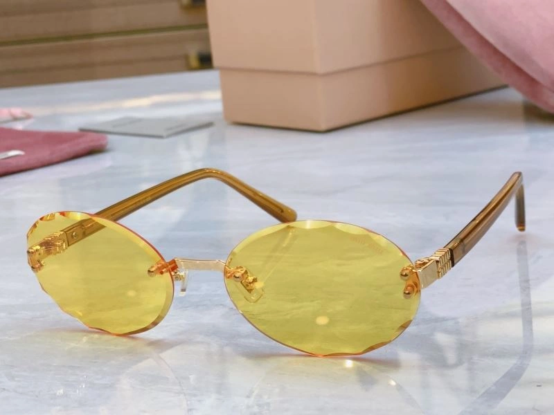 Chic Miu Miu Sunglasses 281406