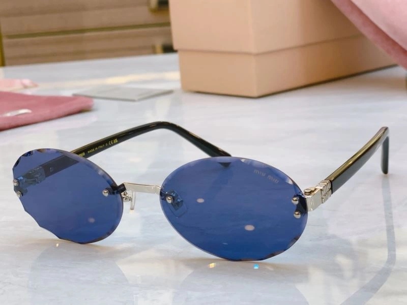 Chic Miu Miu Sunglasses 281406