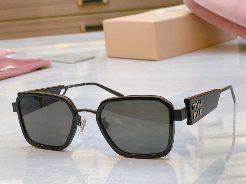 RelaxedFit Miu Miu Sunglasses 281414