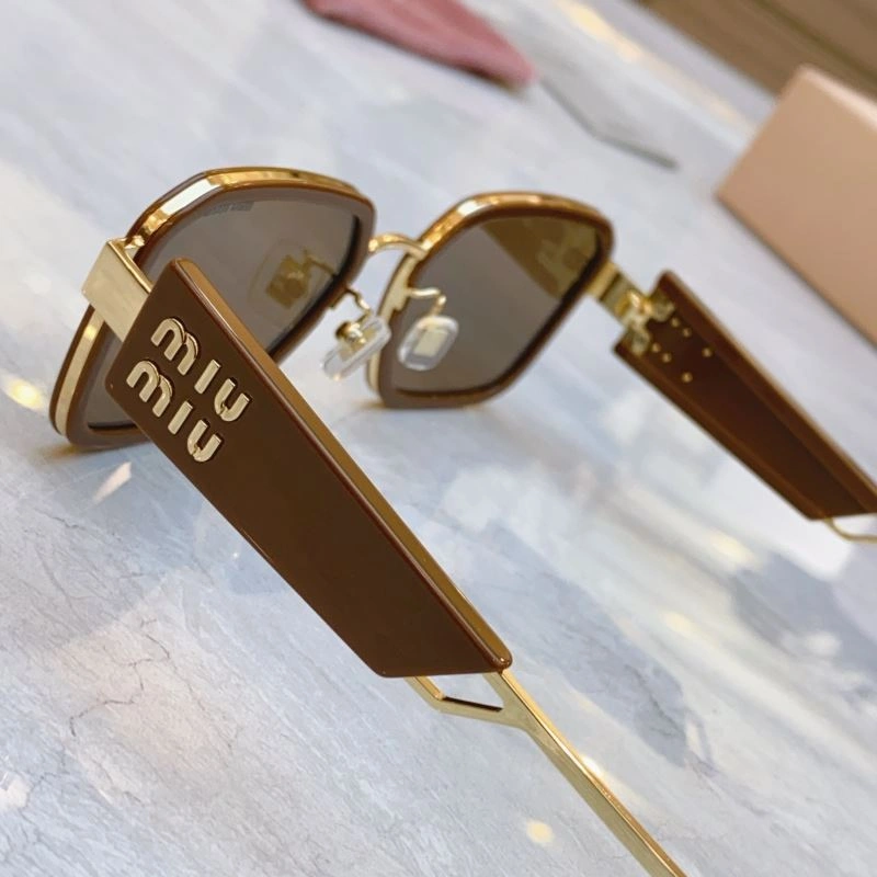 RelaxedFit Miu Miu Sunglasses 281414