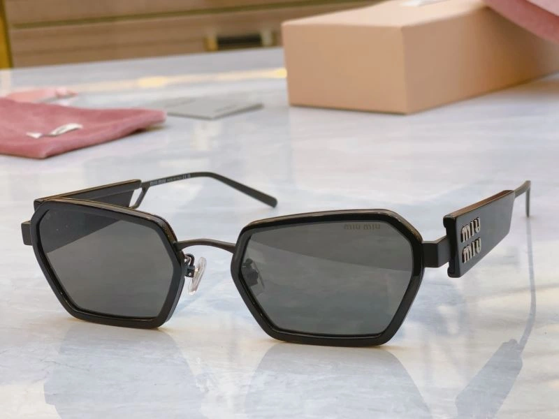 Miu Miu Sunglasses OnTrend 281412