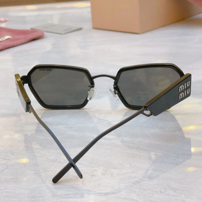 Miu Miu Sunglasses OnTrend 281412