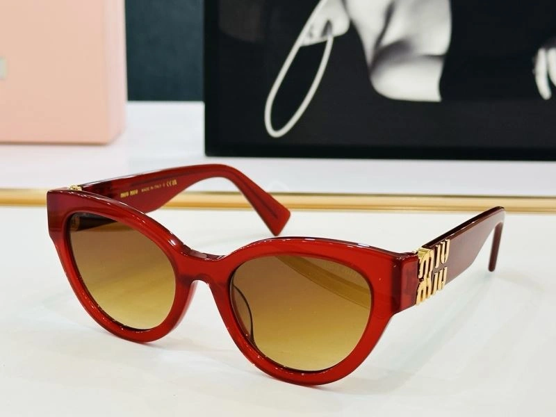 MultiPurpose Miu Miu Sunglasses 281416
