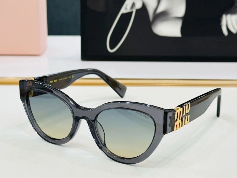 MultiPurpose Miu Miu Sunglasses 281416
