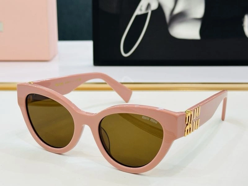 MultiPurpose Miu Miu Sunglasses 281416