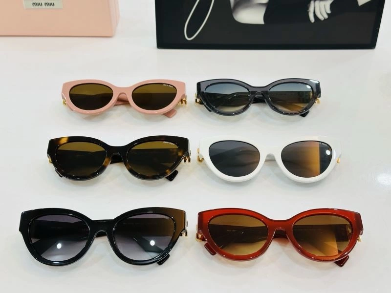 MultiPurpose Miu Miu Sunglasses 281416