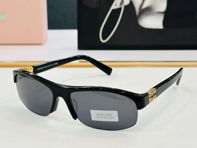 FlexibleFit Miu Miu Sunglasses 281417