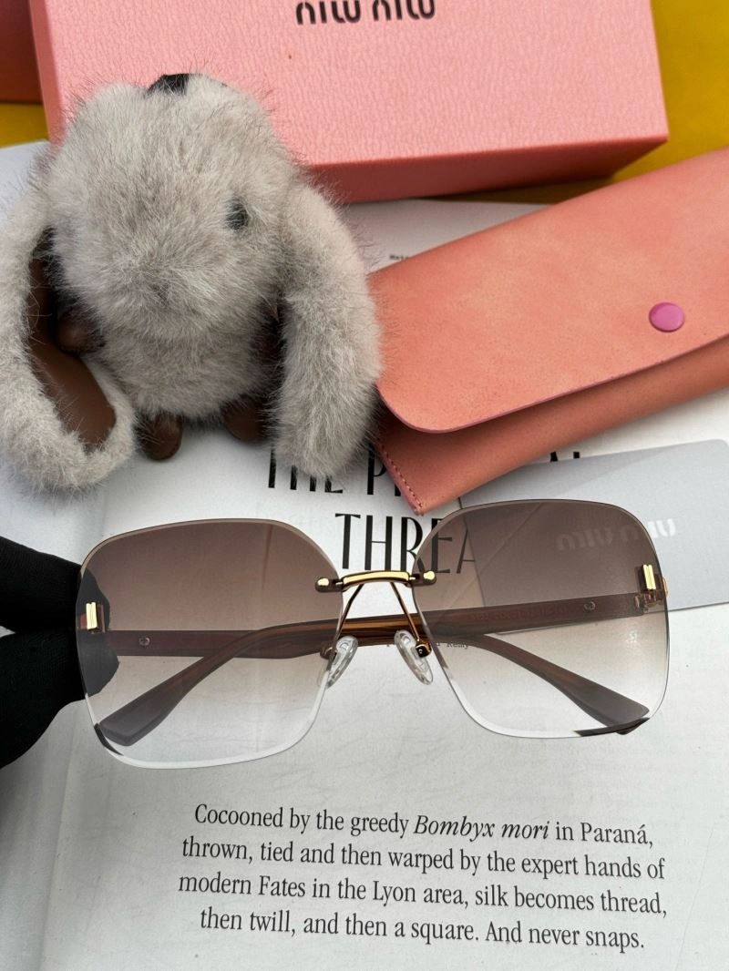 GoodFit Miu Miu Sunglasses 281399